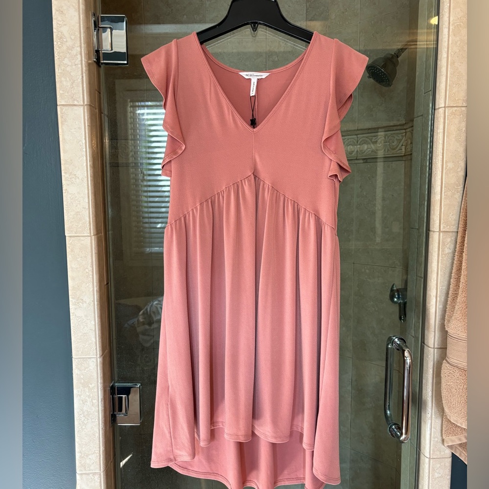 BCBGeneration flutter sleeve dress, size M, NWOT